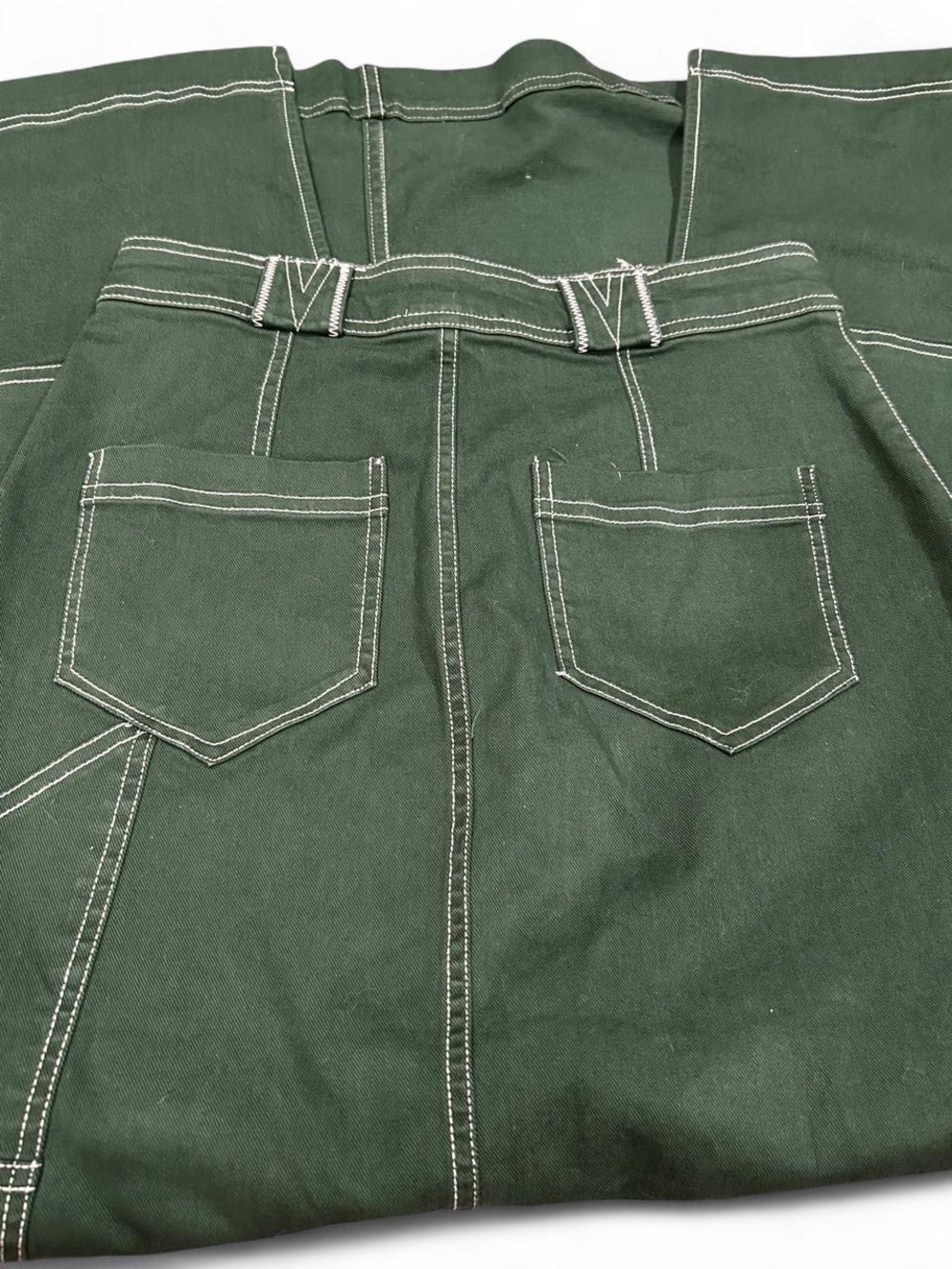 Pilcro green denim maxi skirt with slit and pockets. Size: 2 #denim #maxiskirt # - Picture 7 of 8